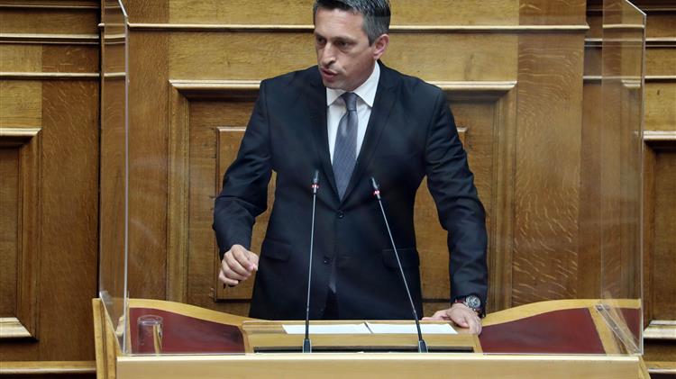 Π. Μαντάς για εργάτες γης: Αγροτικές εργασίες με διατήρηση επιδόματος ανεργίας