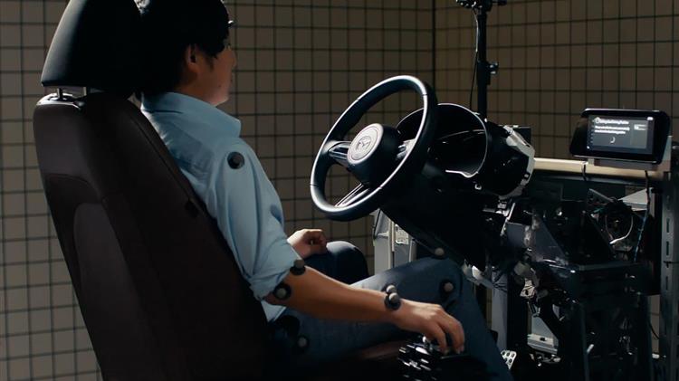 Mazda CX-60: Ο οδηγός στο επίκεντρο