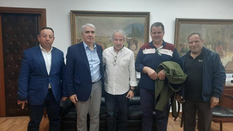 Συνάντηση υφυπουργού Σίμου Κεδίκογλου με μυδοκαλλιεργητές για την επίλυση προβλημάτων του κλάδου