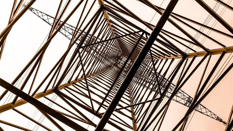 Ενέργεια: Η Κομισιόν προειδοποιεί για υψηλές τιμές έως το 2025