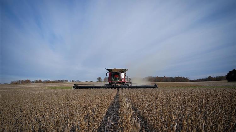 ΗΠΑ: Το τέλος του φθηνού χρήματος για τους αγρότες απειλεί την παραγωγή τροφίμων