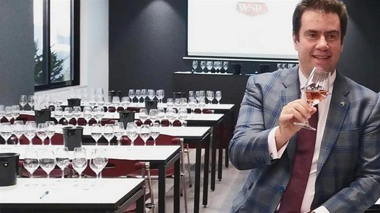 Κ.Λαζαράκης: Παντού μπορεί να κρύβεται μία από τις πολλές γηγενείς ποικιλίες αμπελιού της Ελλάδας