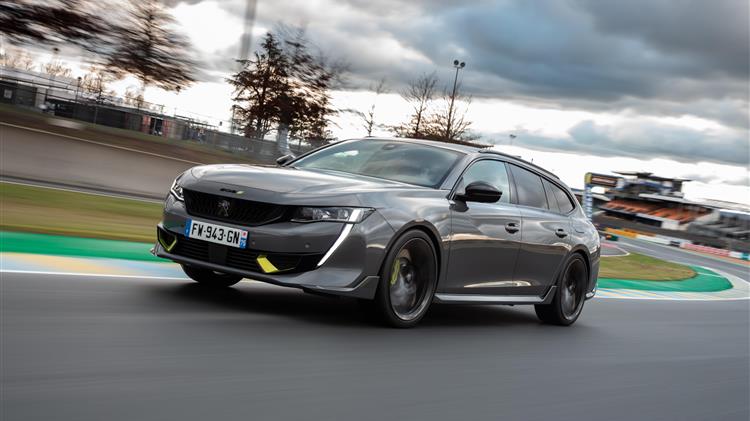 Η PEUGEOT ξεκινά δυναμικά την πορεία της προς την ηλεκτροκίνηση, στην Διεθνή Έκθεση Αυτοκινήτου των Βρυξελλών