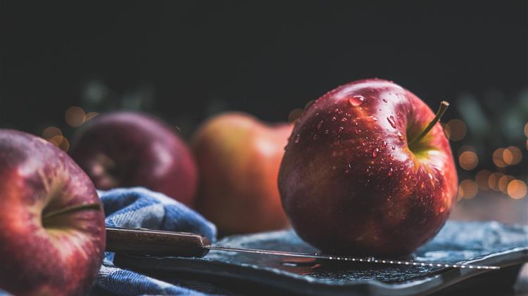 Αγροτικοί σύλλογοι Νάουσας και Βελβεντού: Μήλα δεν έχει μόνο η Λάρισα!