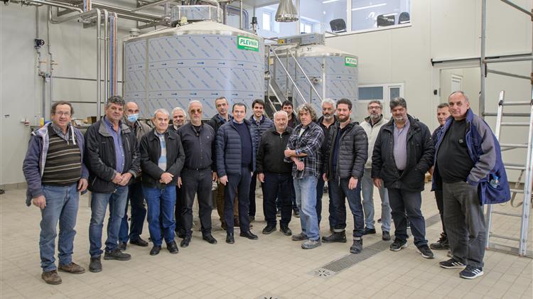 Ξεκίνησε η δοκιμαστική λειτουργία του νέου τυροκομείου της Ε.Α.Σ. Νάξου