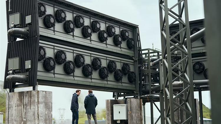 Το μεγαλύτερο εργοστάσιο στον κόσμο για την απορρόφηση άνθρακα από τον ουρανό ανοίγει στην Ισλανδία