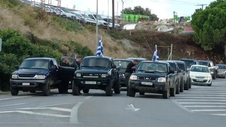 Μηχανοκίνητη πορεία αγροτών στο Βόλο