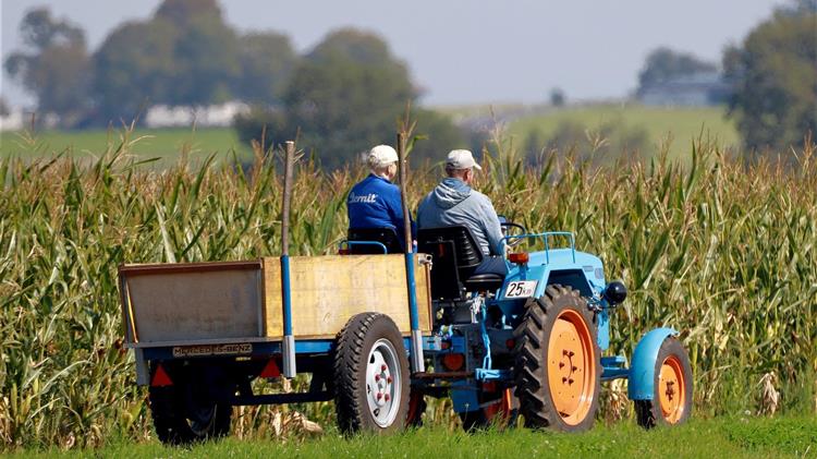 Με κατάργηση των φορολογικών τους προνομίων «απειλούνται» οι Γερμανοί αγρότες