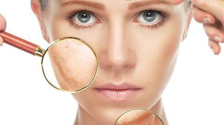 Ποιά είναι η κατάλληλη διατροφή για το δέρμα σας;