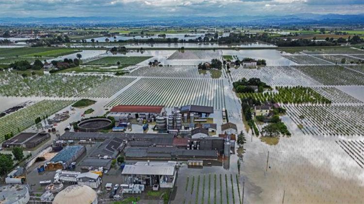 Ανυπολόγιστες ζημιές στις καλλιέργειες από τις πλημμύρες στην Ιταλία