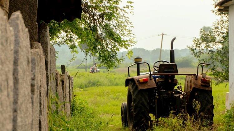Ποια είναι η νέα φορολογία για τους αγρότες