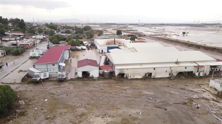 Κρατική αρωγή: 236 εκατ. ευρώ έχουν καταβληθεί σε αγρότες και επιχειρήσεις