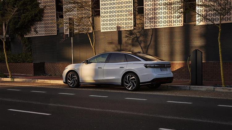 Ξεκίνησε η αντίστροφη μέτρηση για το λανσάρισμα του νέου ID.7