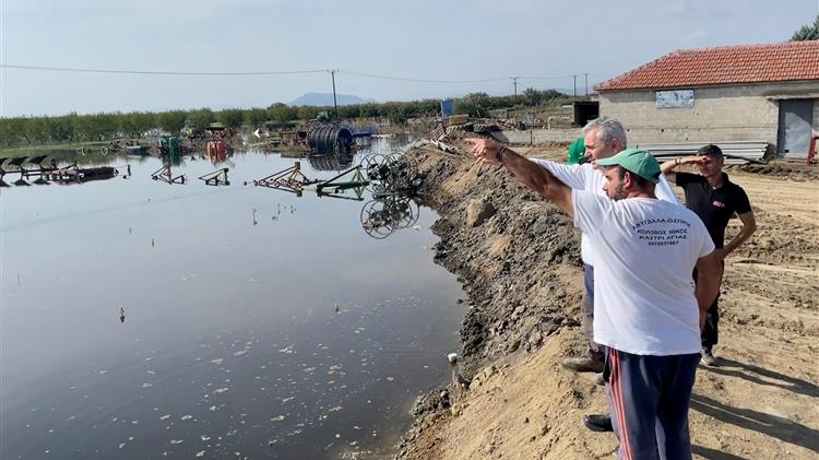 Χαρακόπουλος: Έως και δυο χρόνια για να στραγγίξει το νερό!