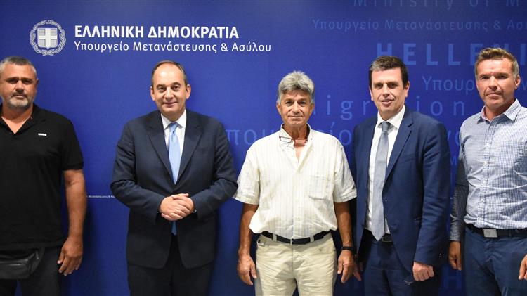 Συναντήσεις Υπ. Μετανάστευσης και Ενιαίου Αγροτικού Συλλόγου  Ιεράπετρας