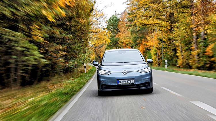 Το ID.3 ολοκλήρωσε με επιτυχία δοκιμή 100.000 χλμ. της Γερμανικής ADAC