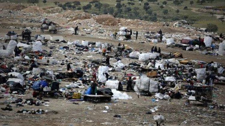 ΥΠΕΝ: Εξετάζει να αναλάβει την αποκατάσταση του ΧΥΤΑ στη Ζάκυνθο