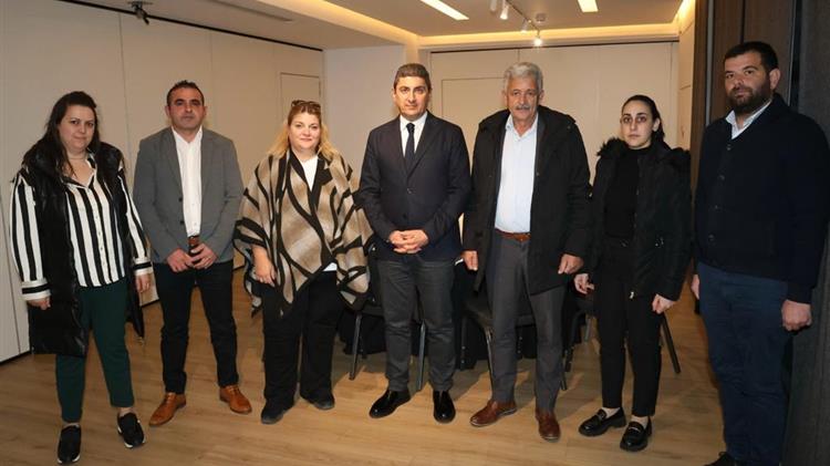 Συνάντηση  Αυγενάκη- Δημάρχου Οροπεδίου Γιώργου Αθανασάκη: Έμφαση στην ανάπτυξη του πρωτογενούς τομέα