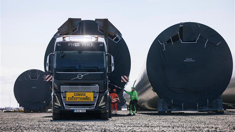Ο νέος, πιο ισχυρός κινητήρας του Volvo FH16 προσφέρει τη μέγιστη δυνατή παραγωγικότητα