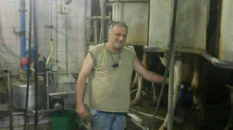 ΑΚΚΕΛ: Τί θα γινόταν αν αντί για εναλλαγή των γνωστών κομμάτων στην εξουσία είχαμε εναλλαγή των βουλευτών με αγρότες;