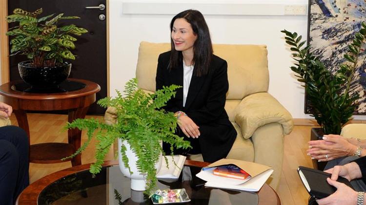 Συνάντηση του Κύπριου υπουργού Γεωργίας με τον Πρέσβη της Ελλάδας στην Κύπρο