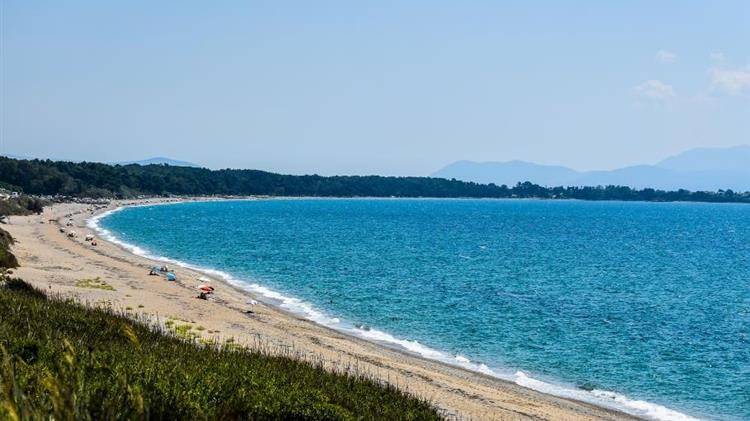 Σε ισχύ το πλαίσιο απόλυτης προστασίας για 198 «Απάτητες παραλίες»