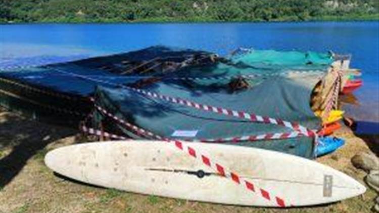 Άμεση επέμβαση και απομάκρυνση παράνομων κατασκευών στη Λίμνη Ζηρού