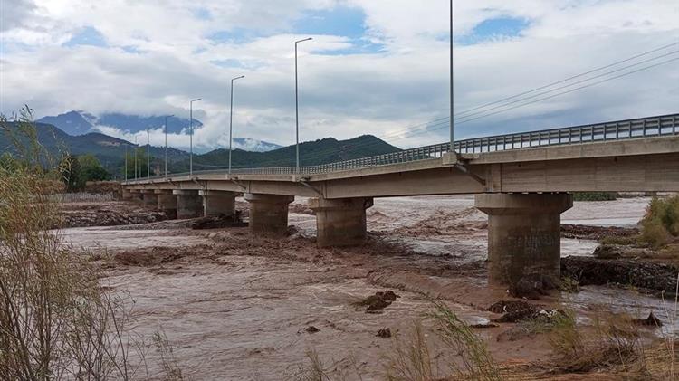 "Τεράστιος κίνδυνος στην ιρλανδική διάβαση (ράμπα) της "Γέφυρας Διάβας""