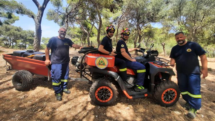 Όμιλος Επιχειρήσεων Σαρακάκη: Στο πλευρό των Εθελοντών Πολιτικής Προστασίας ΒΑ Υμηττού