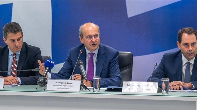 Υπουργείο Οικονομικών: 12 αυξήσεις και 12 μειώσεις για την τσέπη των πολιτών