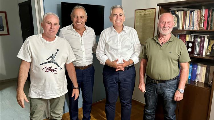 Χαρακόπουλος: “Ψυχή” των λαϊκών αγορών οι λαϊκατζήδες