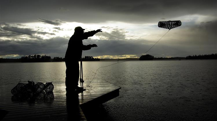 Αγωνία από τους αλιείς της Κρήτης για το μέλλον της παράκτιας αλιείας
