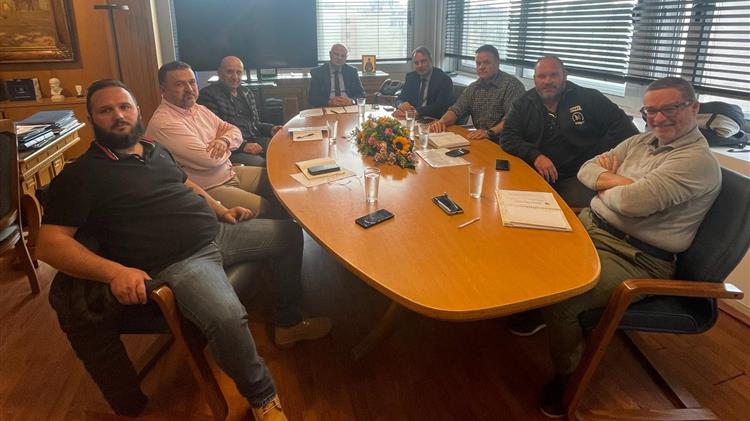 Εκτροφείς Βραχυκερατικής Φυλής: Συνάντηση με τον Υπουργό για την επιβίωση των αυτόχθονων φυλών