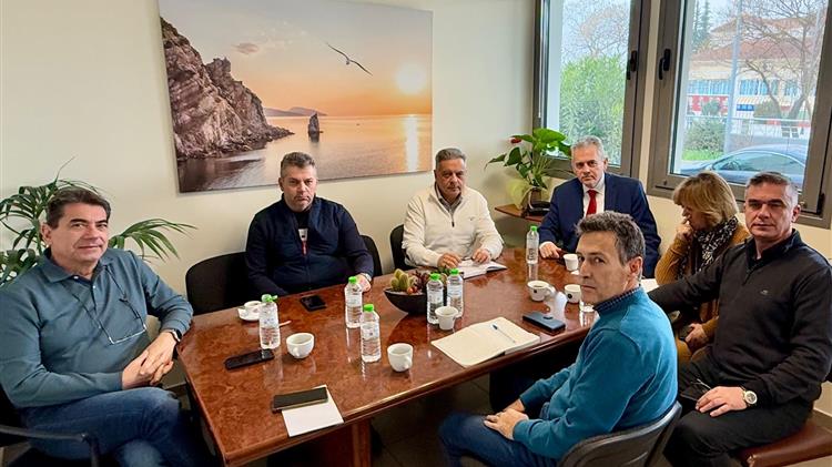 Προσλήψεις και «αγροτικό» γεωτεχνικών για ταχύτερες αποζημιώσεις και προγράμματα