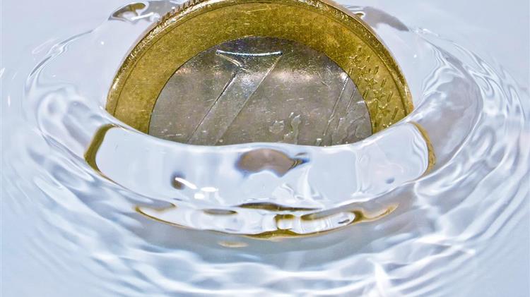 Ανάθεση σε Ιδιώτες; Ποιος θα διαχειριστεί την "μαύρη τρύπα" των οφειλών του e-ΕΦΚΑ;