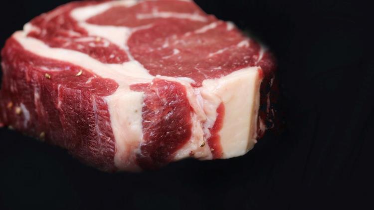 Το κρέας ενδέχεται να μειώνει τον κίνδυνο καρκίνου, σύμφωνα με νέα μεγάλη μελέτη