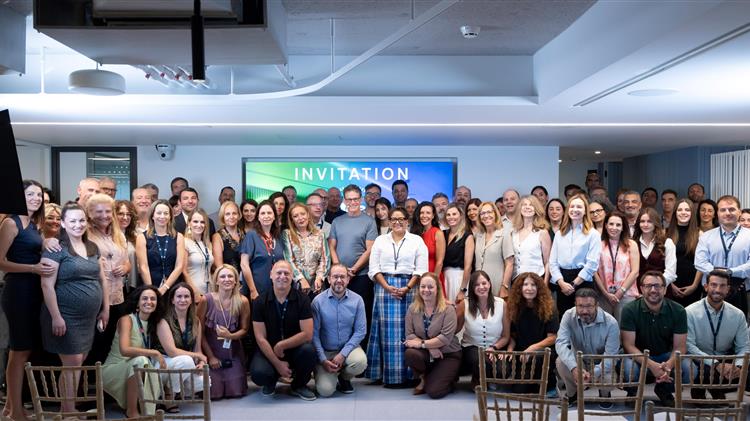 Ο Πρόεδρος του Διοικητικού Συμβουλίου της Bayer AG,  Bill Anderson,  επισκέπτεται την Ελλάδα