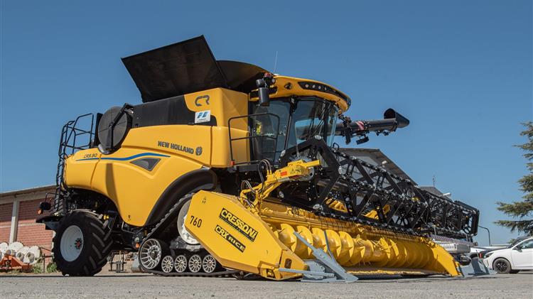 Δύο ασημένια μετάλλια για τη New Holland στα Agritechnica Innovation Awards για το Corn Header Automation και το ForageCam™