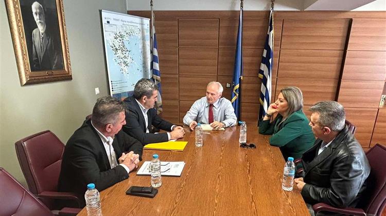 Οι Αντιπεριφερειάρχες στο ΥπΑΑΤ ζητούν άμεση αποζημίωση των μηλοπαραγωγών