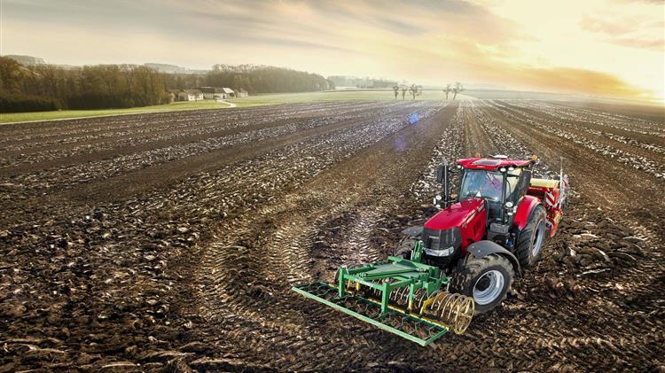 Η γεωργία αλλάζει αλλά ποιος θα μείνει να καλλιεργεί;