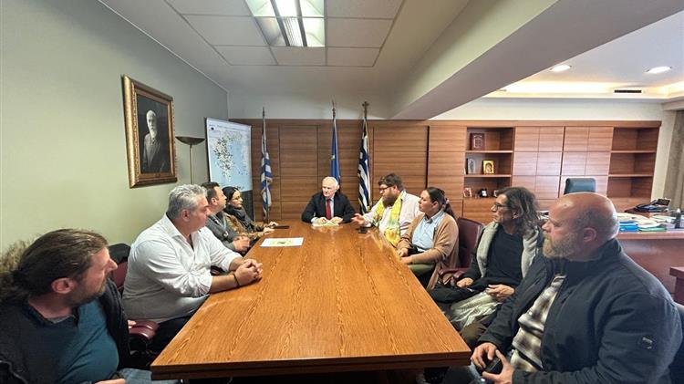 Συνάντηση  του Γιάννη Ανδριανού με εκπροσώπους φορέων βιοκαλλιεργητών