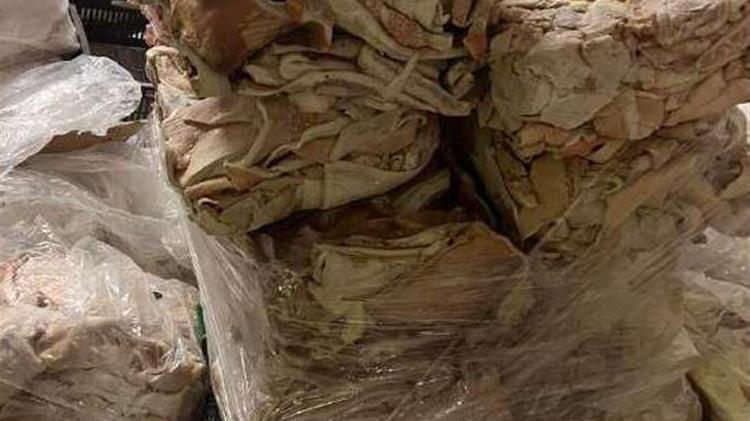 «Σάρωσε» την αγορά η Περιφέρεια Αττικής: 12 τόνοι ακατάλληλα τρόφιμα και πρόστιμα 324.000€