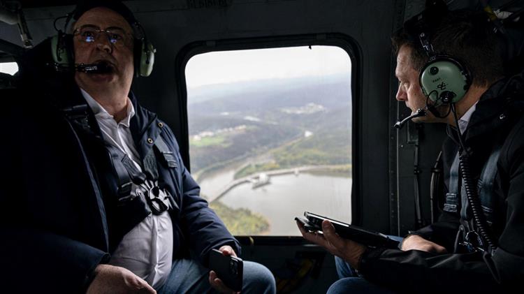 Ο Χάνσεν στην πλημμυρισμένη Ιβηρική, διαβεβαιώσεις για στήριξη των αγροτών από την ΕΕ