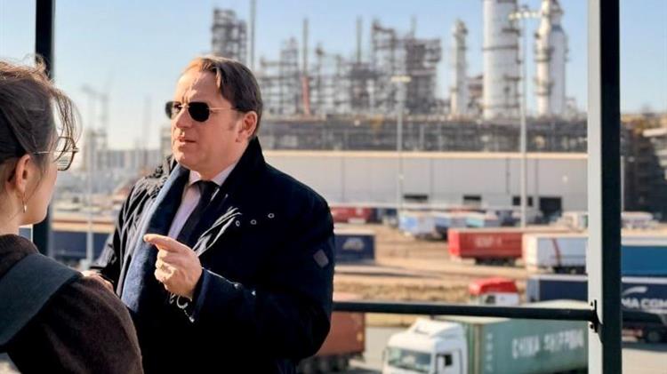 Ο Βαρχέλι προειδοποιεί, οι έλεγχοι εισαγωγών είναι η πρώτη άμυνα για αγρότες και καταναλωτές της ΕΕ