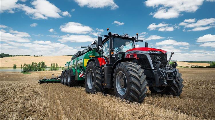 MF 9S: Η ναυαρχίδα των γεωργικών ελκυστήρων