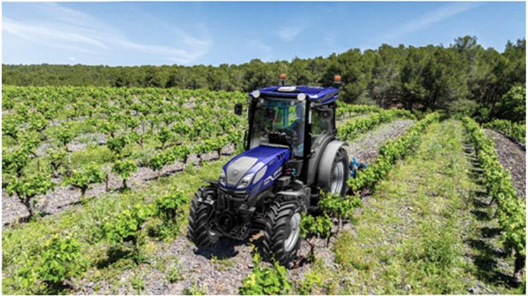 New Holland T4.120F Auto Command: Η κορυφαία επιλογή στην κατηγορία Premium Specialty Segment