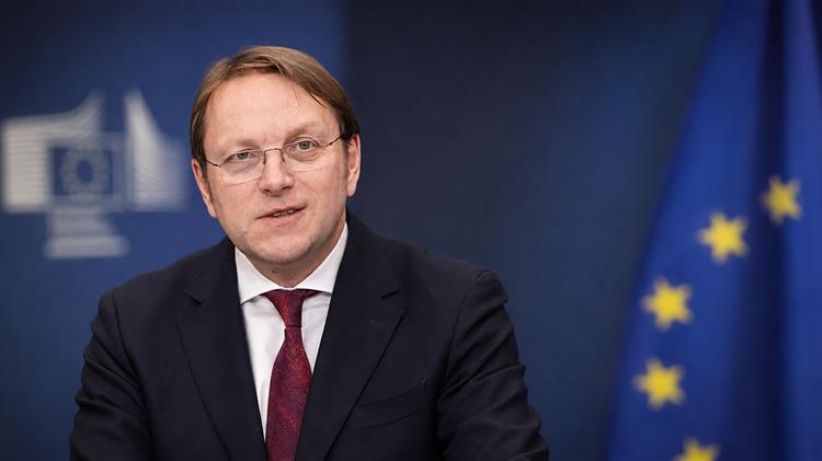 Όλιβερ Βάρχελι: Η Ευρώπη έχει την επιστήμη, αλλά χάνει έδαφος στη βιοτεχνολογία