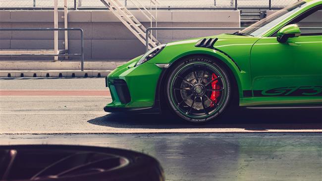 Τα ελαστικά Dunlop Sport Maxx Race 2 εγκρίθηκαν από την Porsche για το νέο 911 GT3 RS