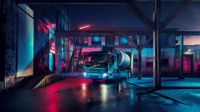 H Volvo Trucks παρουσιάζει το δεύτερο μοντέλο ηλεκτρικού φορτηγού μέσα σε τρεις εβδομάδες