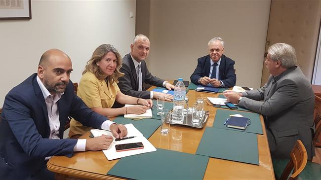 Συνάντηση Δραγασάκη  με τον Διευθύνοντα Σύμβουλο της Αθηναϊκής Ζυθοποιίας